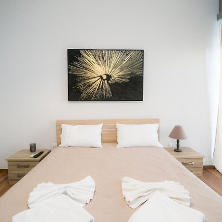 Central Guests Apartment ヴォロス エクステリア 写真