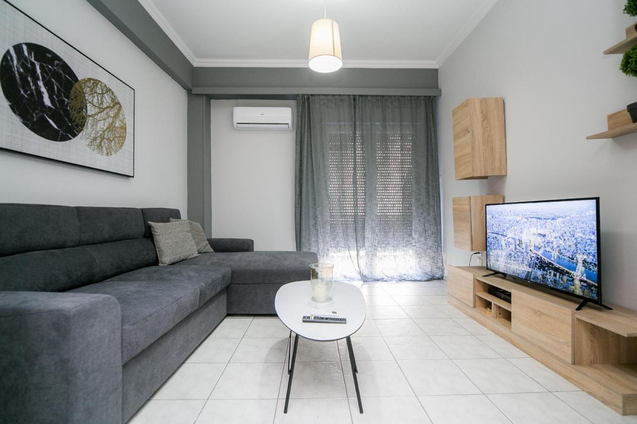 Central Guests Apartment ヴォロス エクステリア 写真