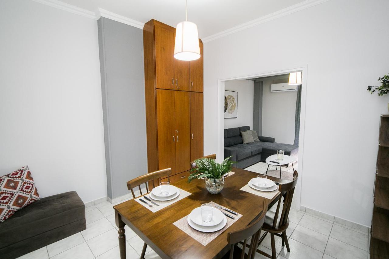 Central Guests Apartment ヴォロス エクステリア 写真